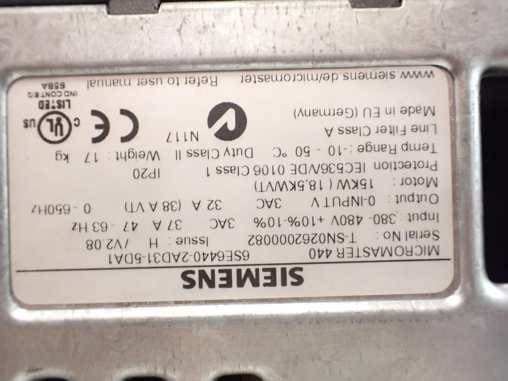 SIEMENS 6SE6440-2AD31-5DA1