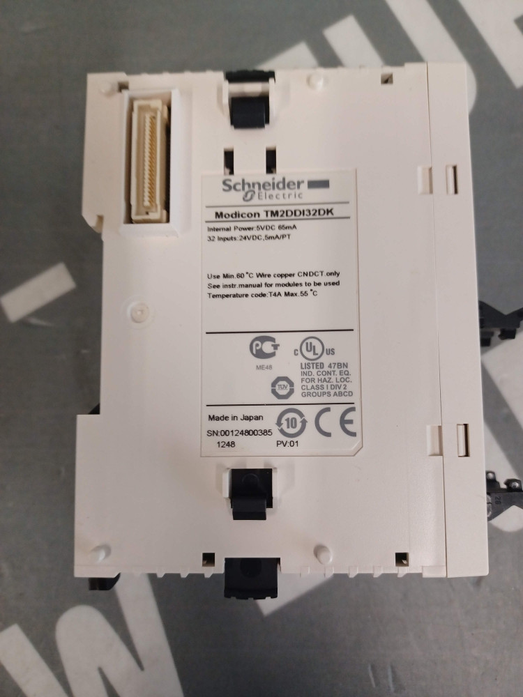 SCHNEIDER  TM2DDI32DK