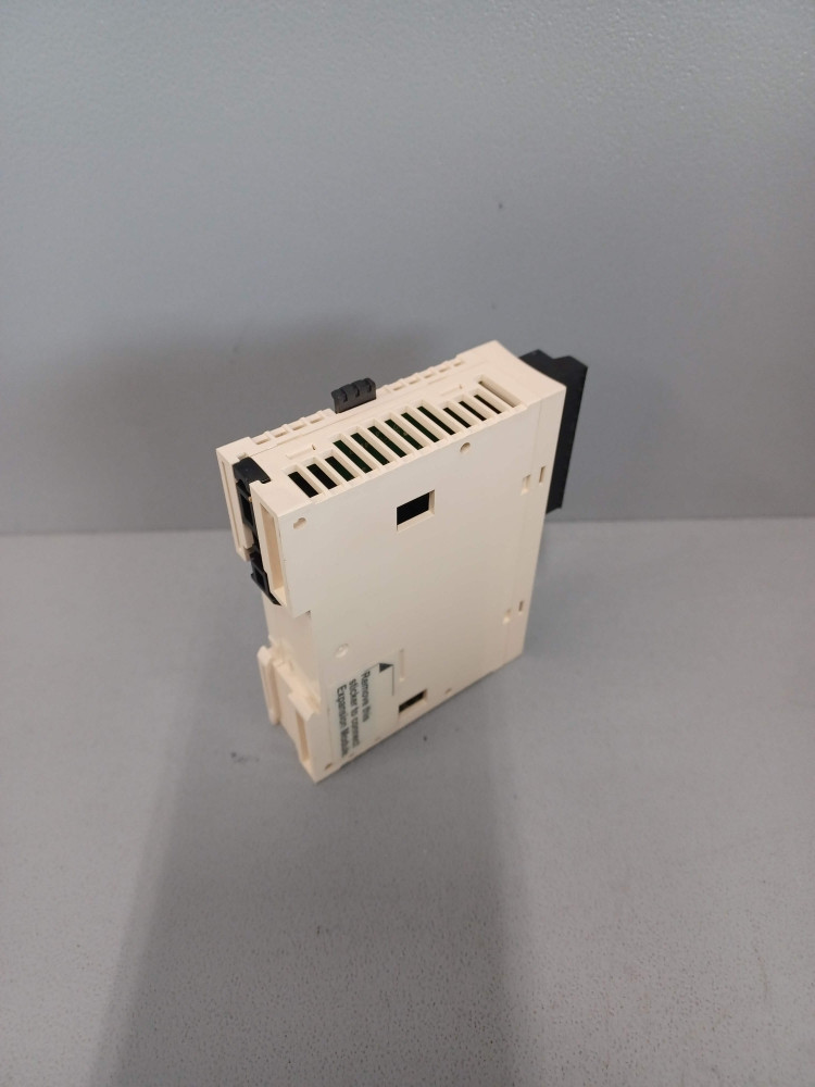 SCHNEIDER  TM2DMM8DRT