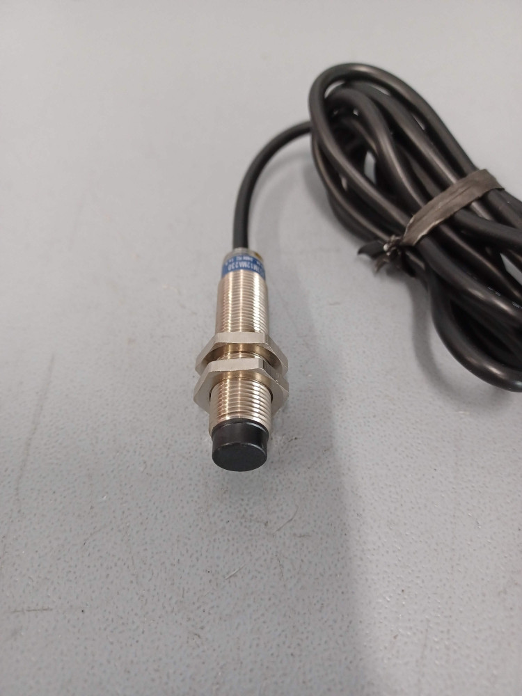 SCHNEIDER  XS2M12MA230