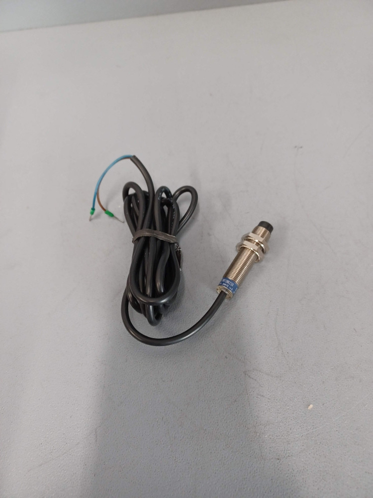 SCHNEIDER  XS2M12MA230