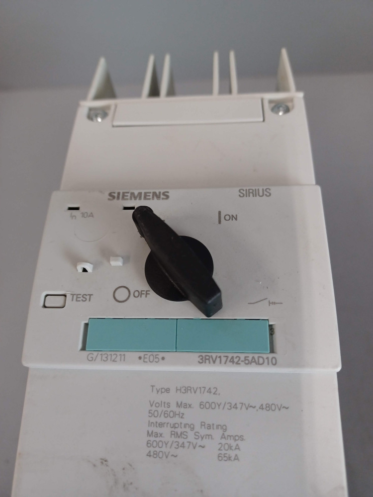 SIEMENS 3RV17425AD10