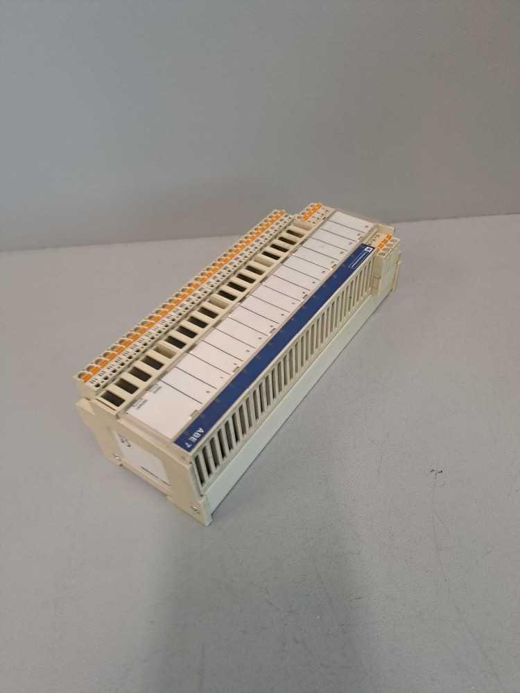 SCHNEIDER  ABE7S16S2B0E