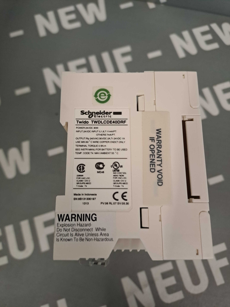 SCHNEIDER  TWDLCDE40DRF
