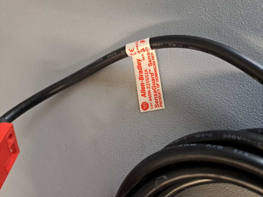 ALLEN-BRADLEY 440NZ21SS2A