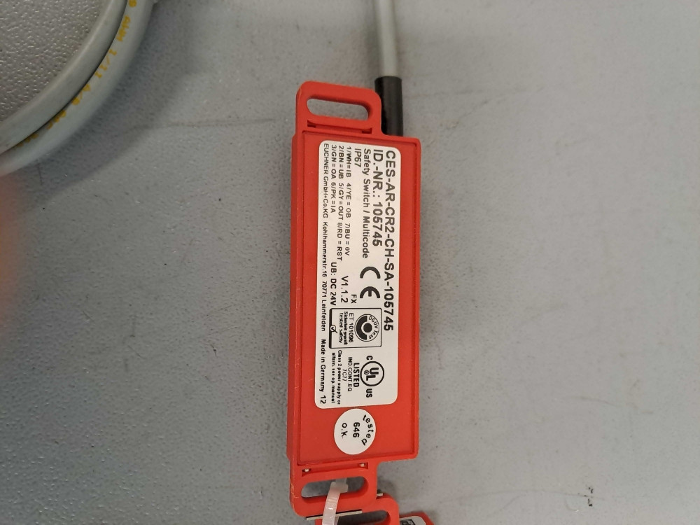 EUCHNER CESARCR2CHSA105745+CESABLNU2103450