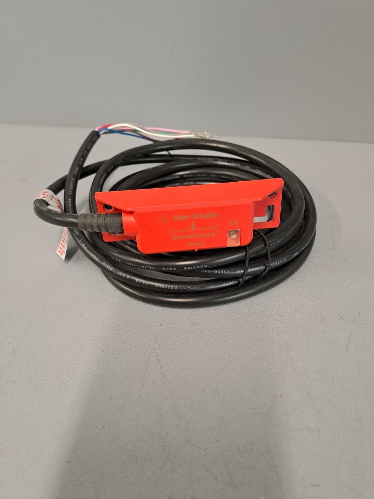 ALLEN-BRADLEY  440NZ21SS2A-DOUBLON