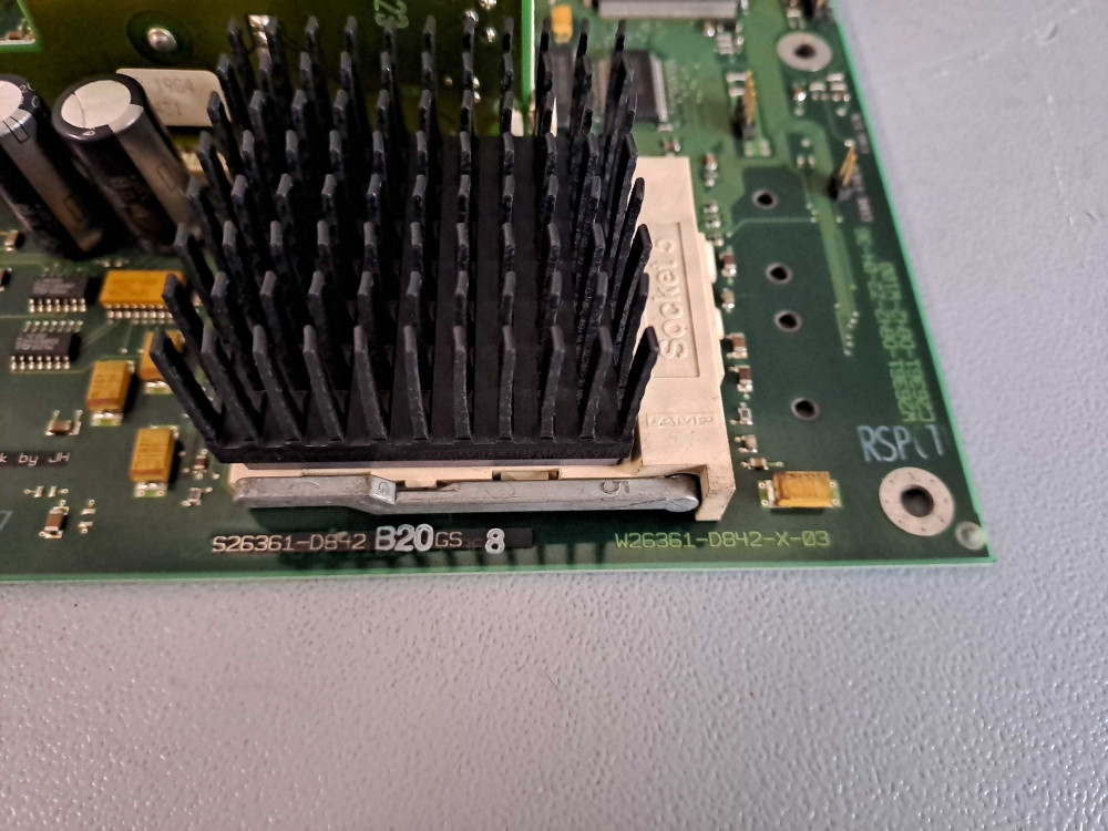 SIEMENS S26361-D842 B20GS8