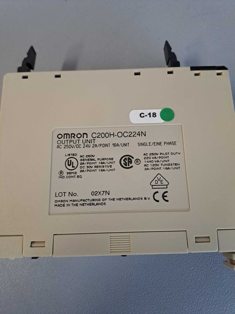 OMRON C200H-OC224N