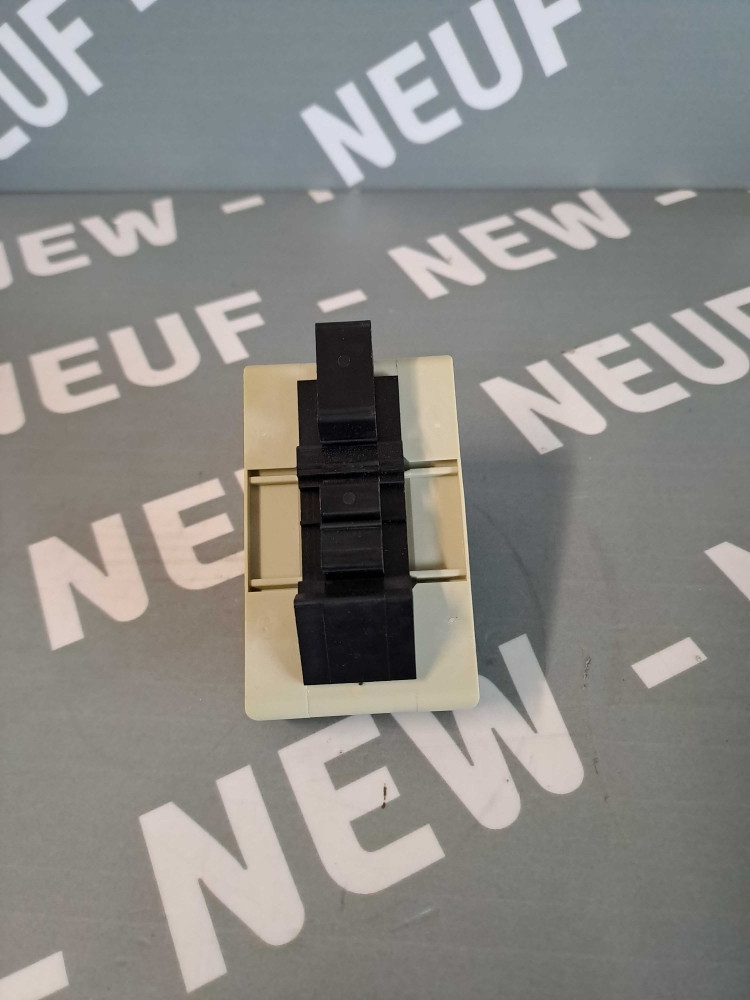 TÉLÉMÉCANIQUE  ABE6SD15M