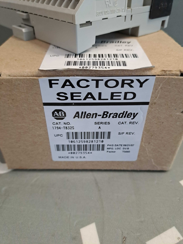 ALLEN-BRADLEY 1794TB32S