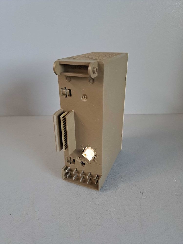 SIEMENS 6ES53858MA11