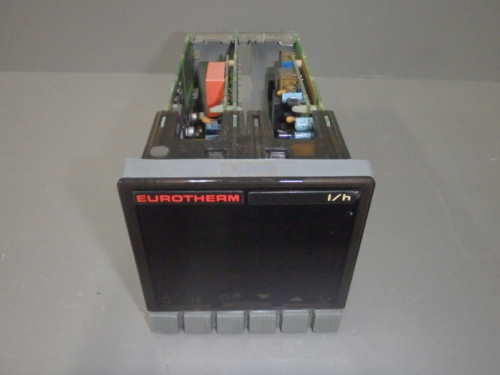 EUROTHERM 902S-IC-HDC-EC-ARE-VH-XN-LE-IF-HAF-EAF-AB-0-2500-LPH-00