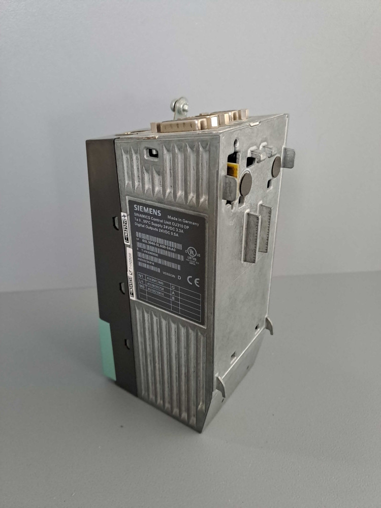 SIEMENS  6SL30400LA000AA0