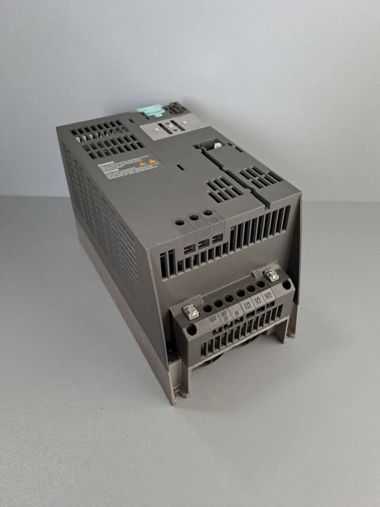 SIEMENS 6SL32101SE160AA0