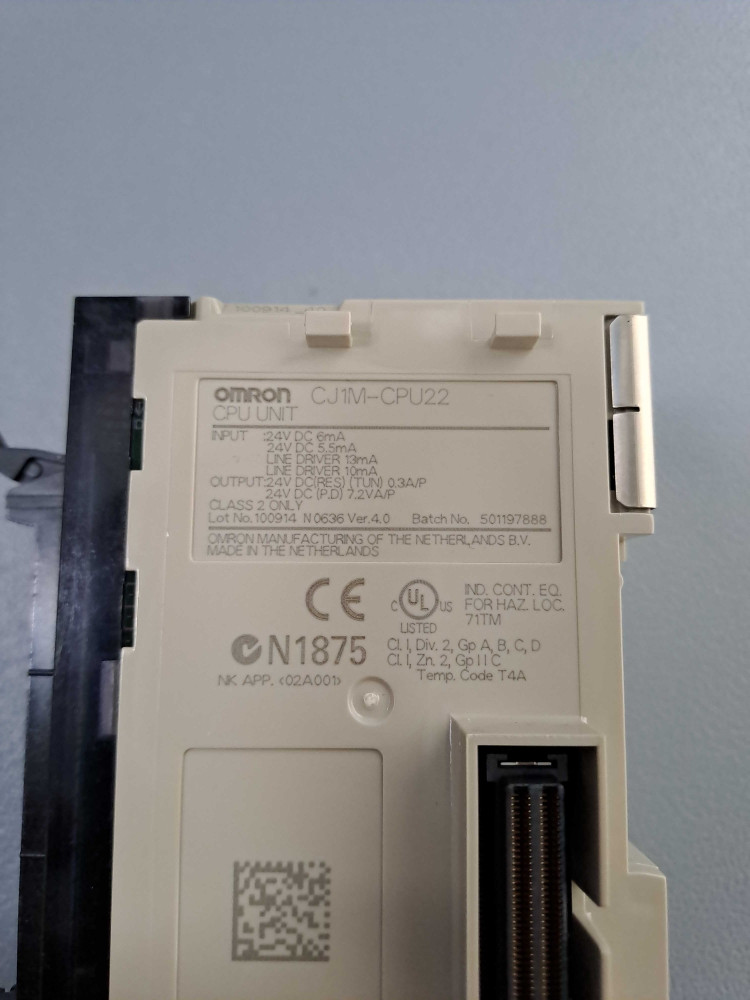 OMRON CJ1MCPU22