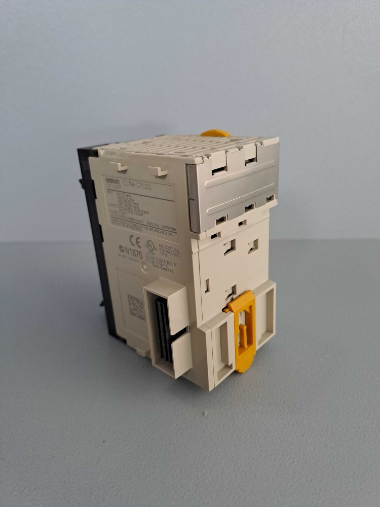 OMRON CJ1MCPU22