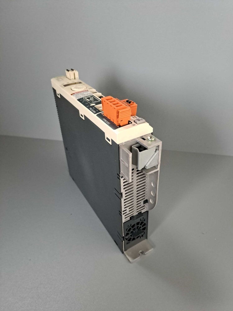 SCHNEIDER  LXM32AD12N4