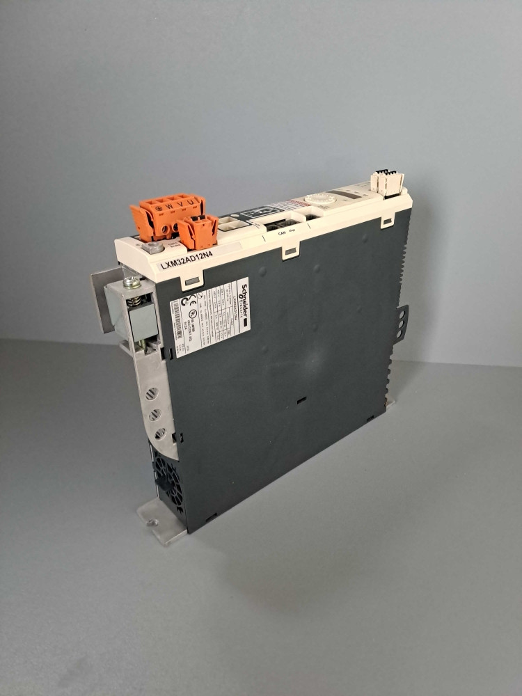 SCHNEIDER  LXM32AD12N4