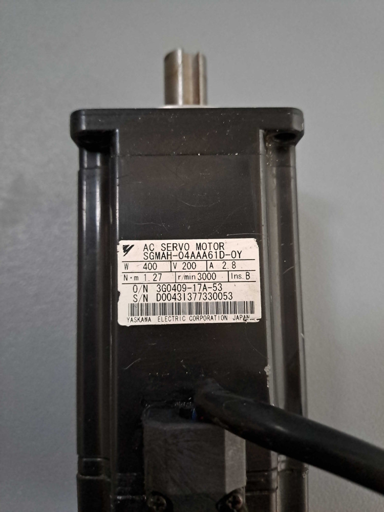 YASKAWA SGMAH04AAA61D0Y