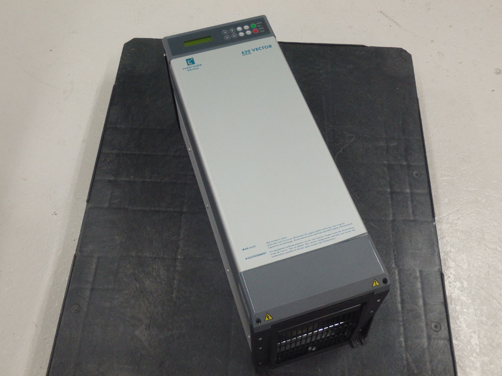 EUROTHERM DRIVES 620COM/0220/400/0010/UK/ENW/0000/000/BO/000/000