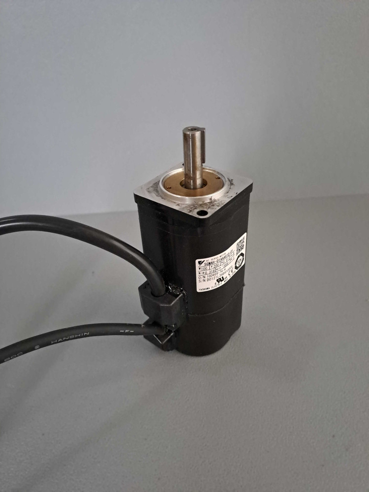 YASKAWA SGMAH01AAA61D0Y