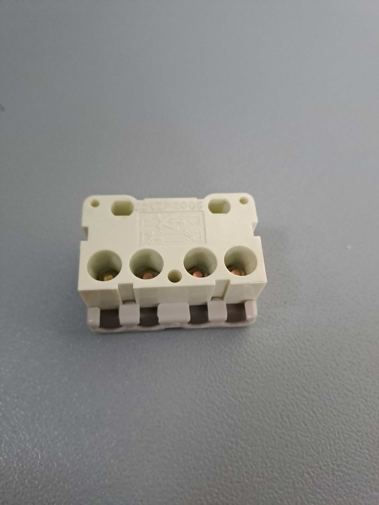 TÉLÉMÉCANIQUE  XC1ZP2005