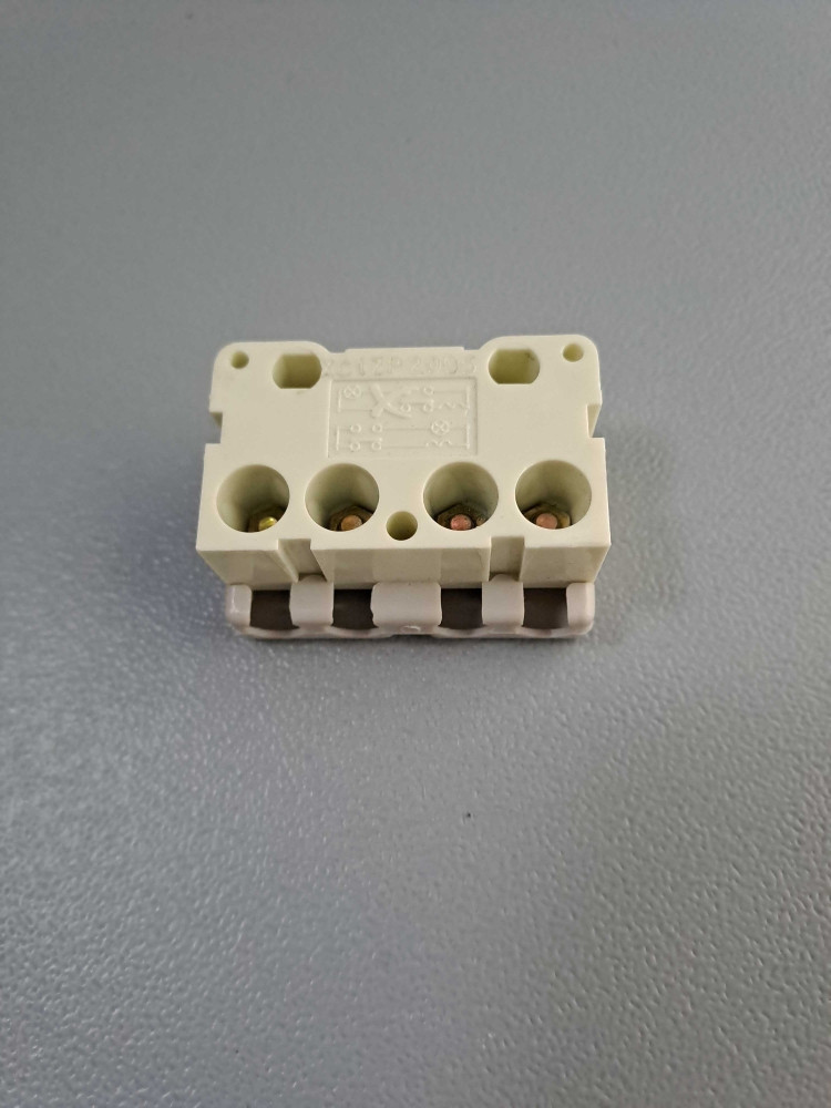 TÉLÉMÉCANIQUE  XC1ZP2005