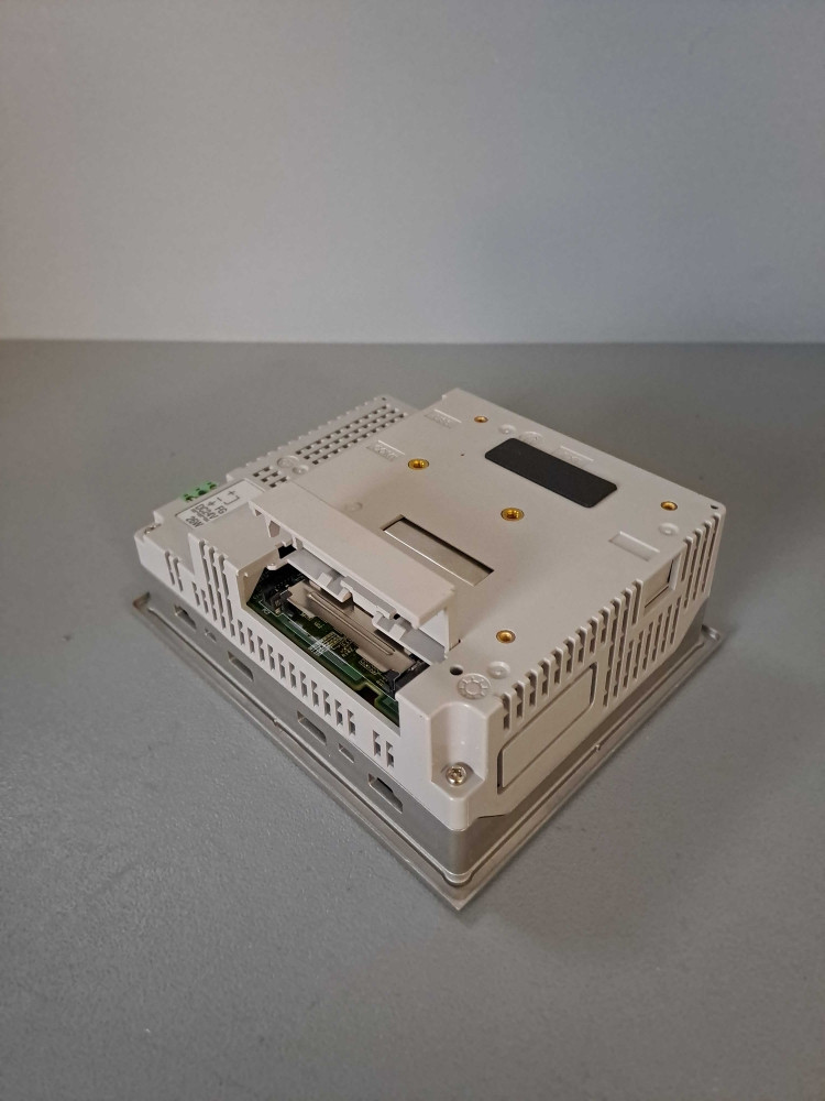 PROFACE  AGP3301S1D24