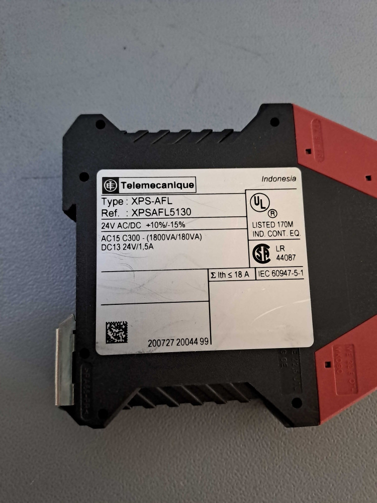 TÉLÉMÉCANIQUE  XPSAFL5130