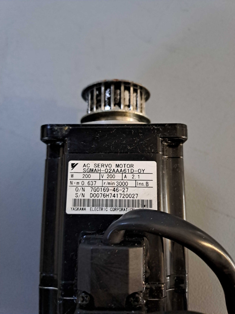 YASKAWA SGMAH02AAA61D0Y