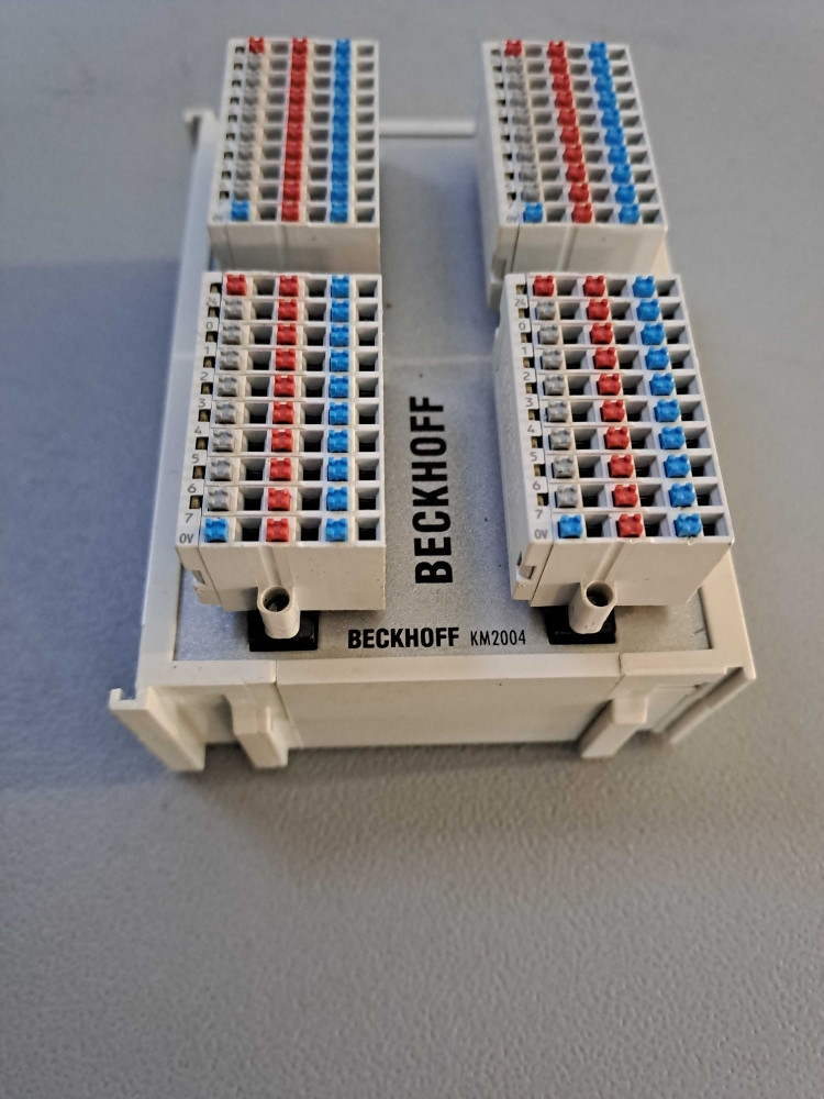 BECKHOFF KM2004