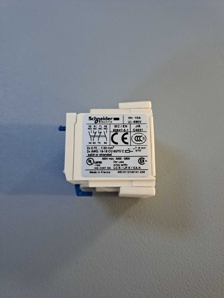 TÉLÉMÉCANIQUE  LA1KN223