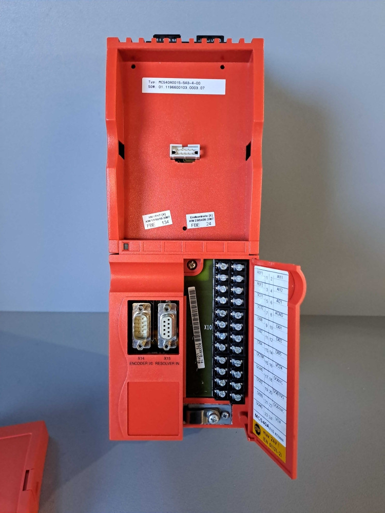 SEW-EURODRIVE MCS40A0015-5A3-4-00