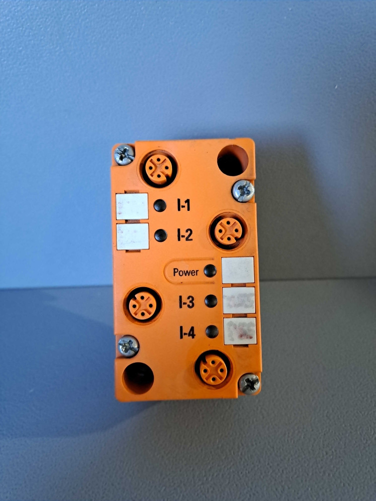 IFM ELECTRONIC AC5000 + AC2001