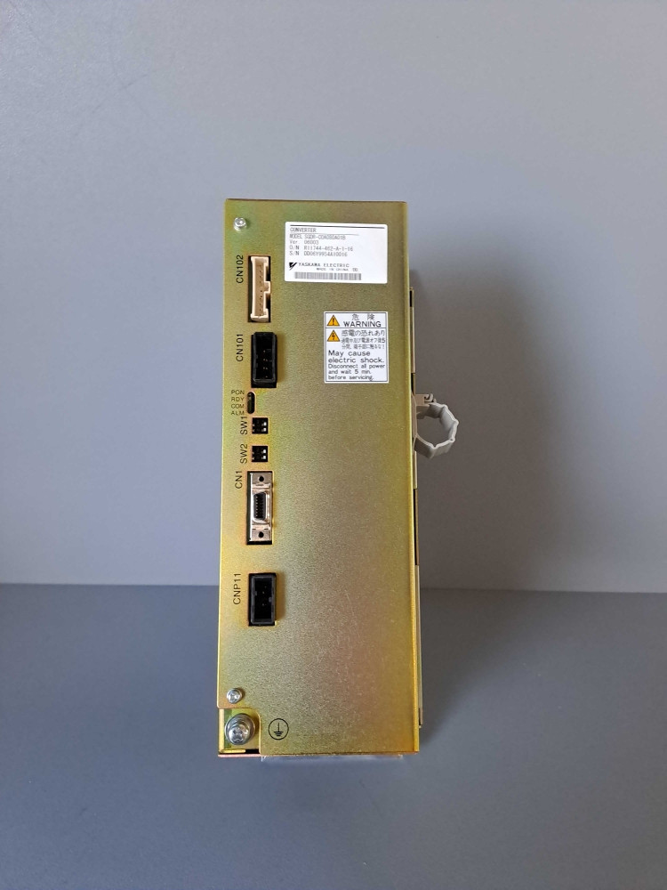 YASKAWA  SGDRC0A080A01B