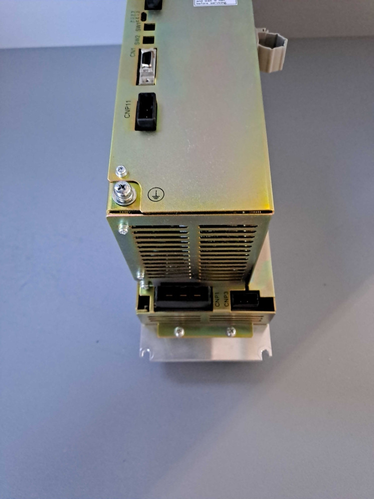 YASKAWA  SGDRC0A080A01B