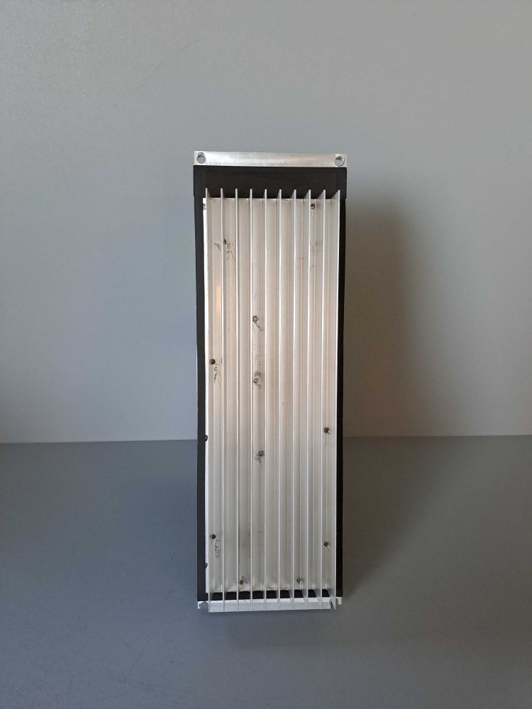 YASKAWA  SGDRC0A080A01B