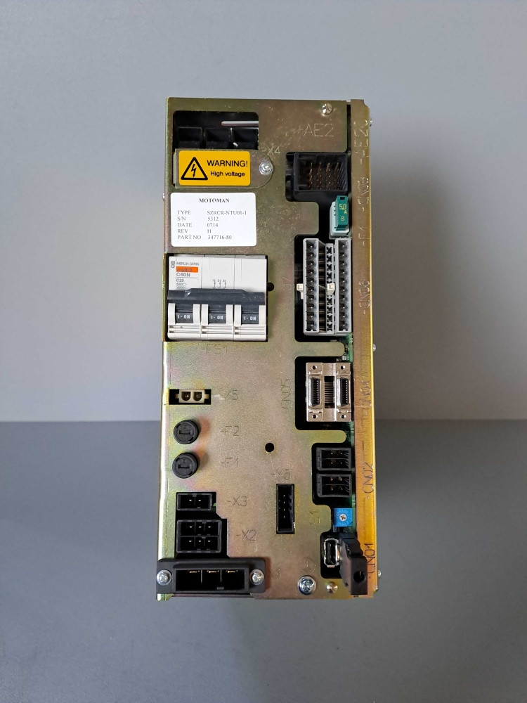 YASKAWA  SZRCRNTU011