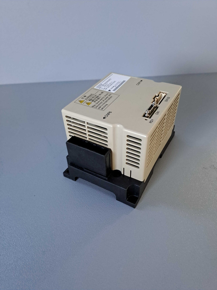 YASKAWA SGDR SDA 350A01BY23