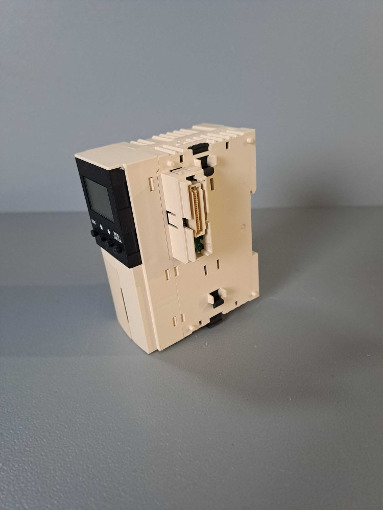 SCHNEIDER  TWDXCPODM