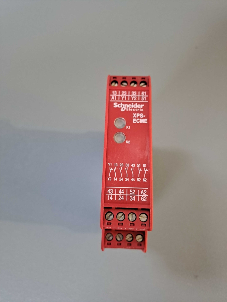 SCHNEIDER  XPSECME5131P