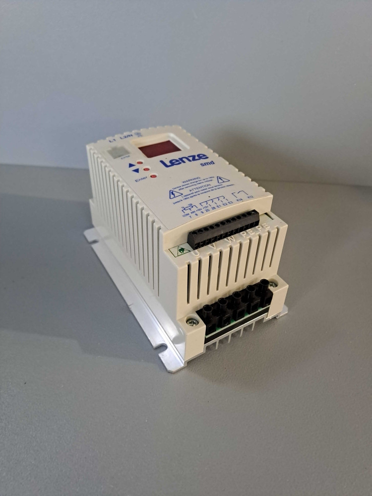 LENZE ESMD251X2SFA
