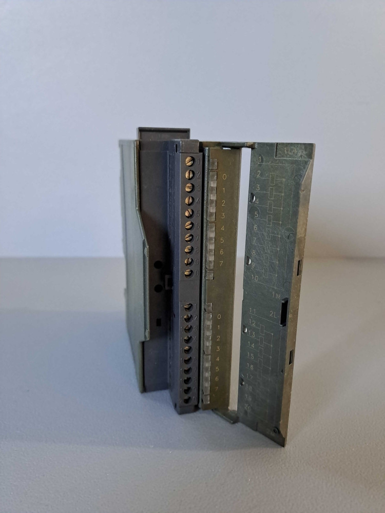 HELMHOLZ 7003221BH01