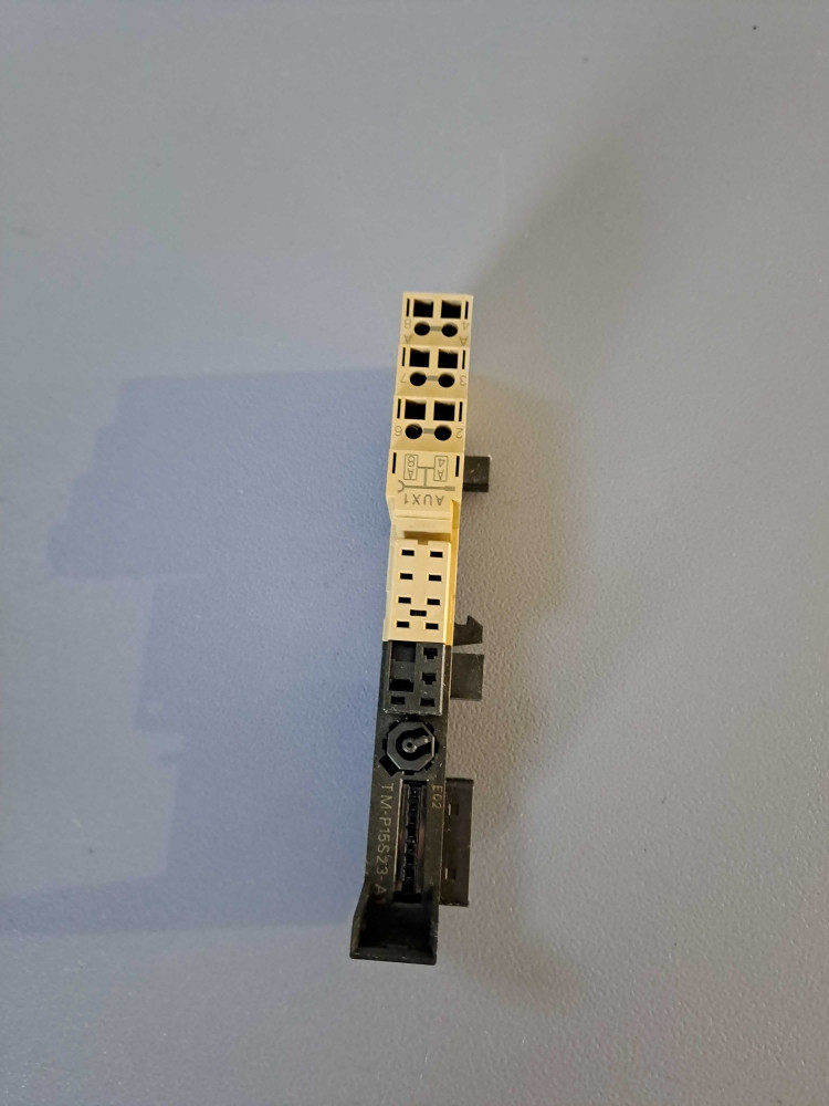 SIEMENS  6ES71934CC200AA0