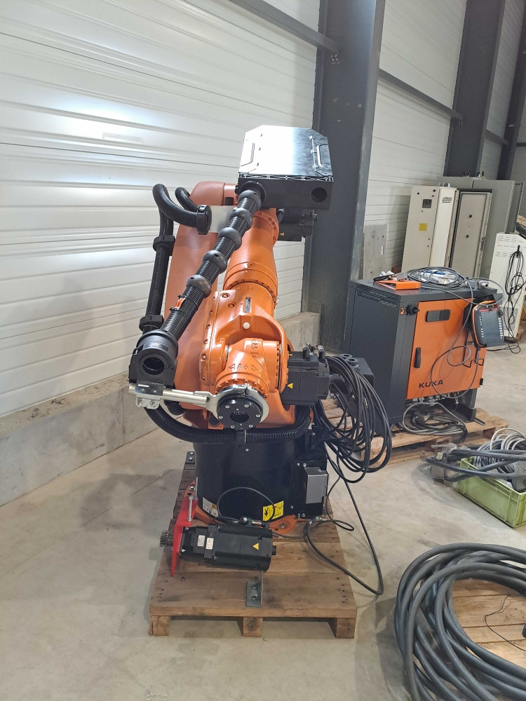 KUKA KR60L30HAC