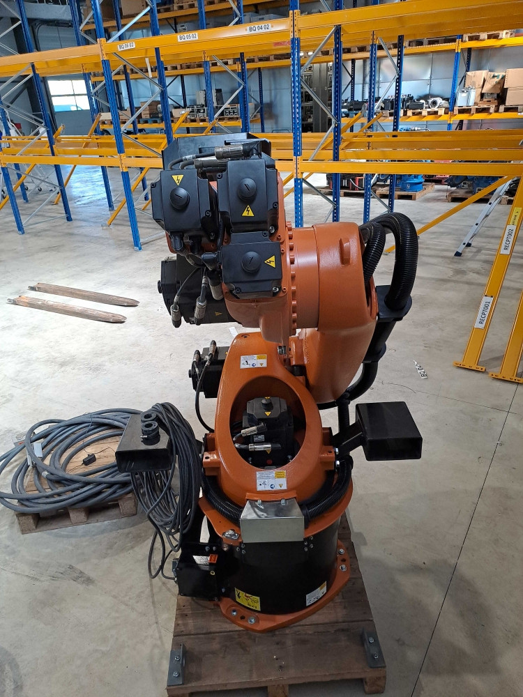 KUKA KR60L30HAC