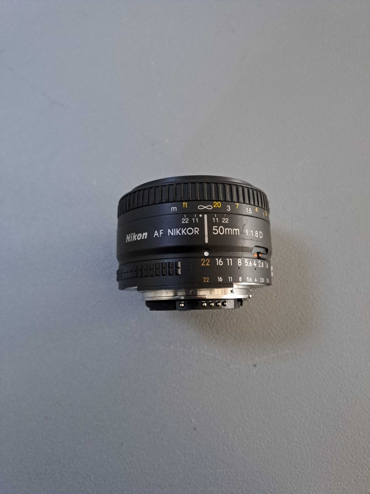 NIKON AF NIKKOR 50MM 1:1.8D