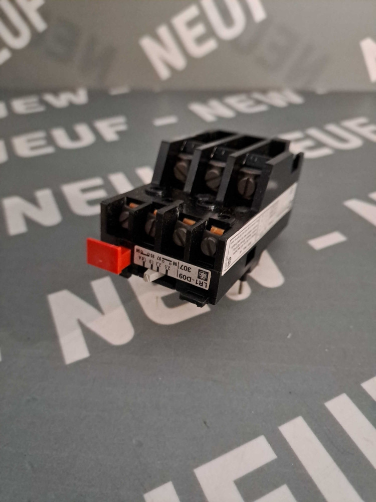 SCHNEIDER  LR1D09307