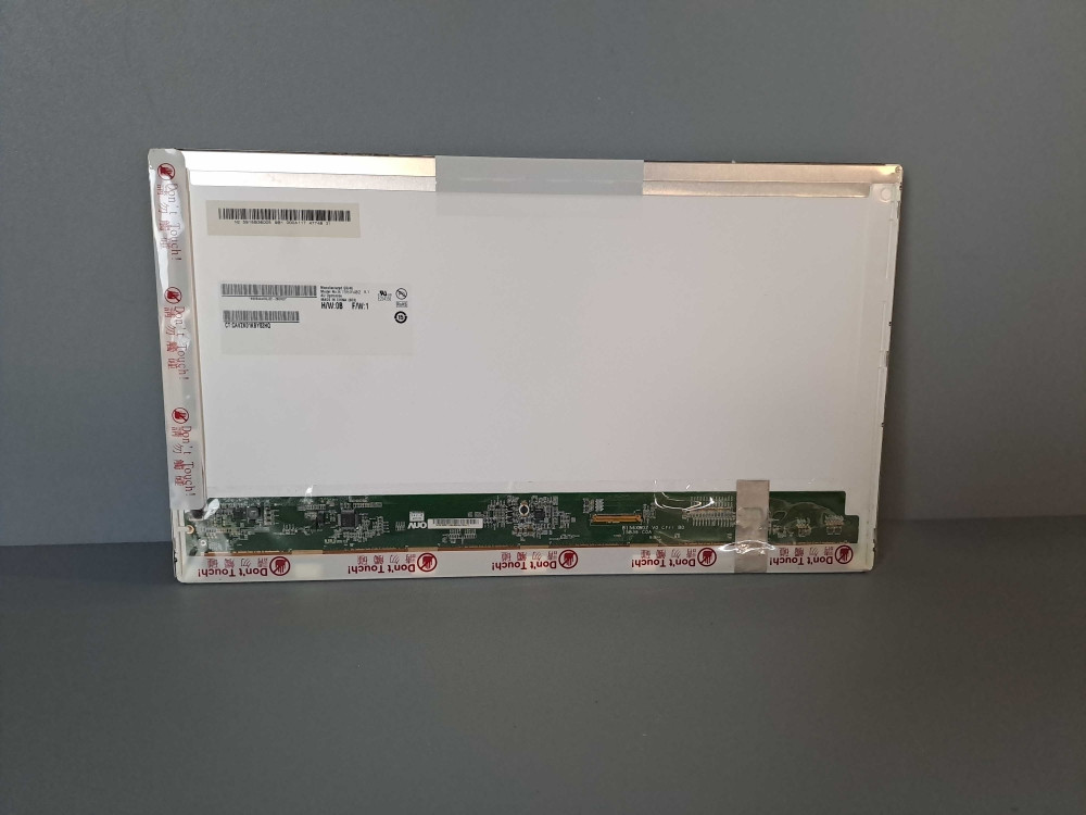 AU OPTRONICS B156XW02 V.1